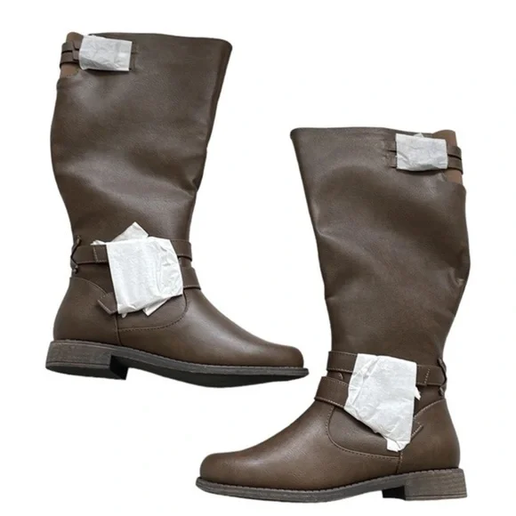 Hally Buckle Boot - Picture 9 of 14